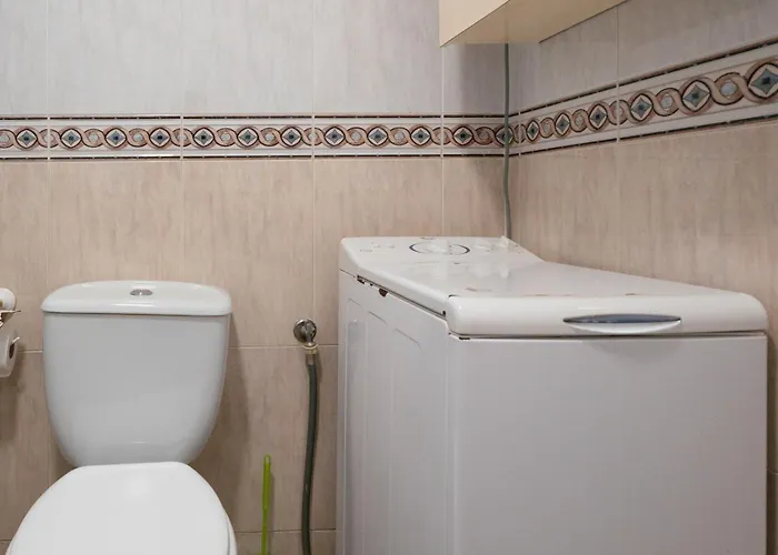 Little Yellow House * Gijón